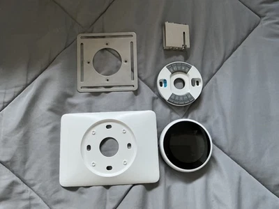 Google Nest 3rd Gen Learning Thermostat  Lightly Used - Image 1 of 2