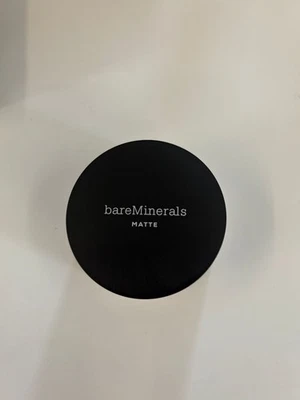 BareMinerals Matte Foundation Broad Spectrum SPF 15 - 03 Fairly light - Image 1 of 3