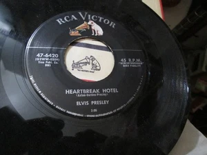 Elvis Presley – Heartbreak Hotel 45 RCA 1956 SILVER LINE LABEL 47-6420 EXCELLENT - Picture 1 of 2