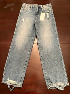 Risen Light Distressed Jeans Size 9/29 NWT - Picture 1 of 9