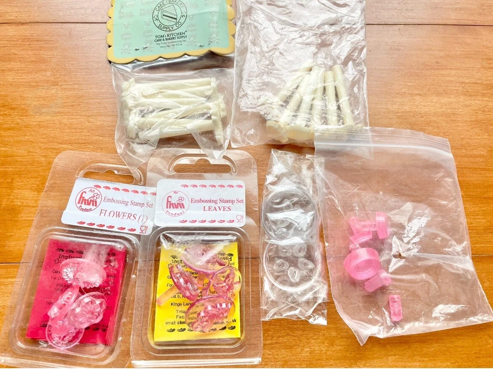 6 Plastic Flower Baby Leaf Embossing Fondant Cake Decorating Sets Fmm + Lot - Image 1 of 1
