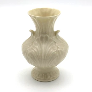 Vaso vintage Lenox Elfin Bud piccolo panna con bordo smerlato stampa foglia beige - Foto 1 di 7