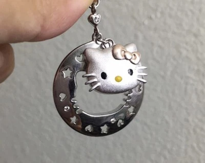 Colgante Simmons de plata de ley Hello Kitty Sanrio Foto 1 de 4