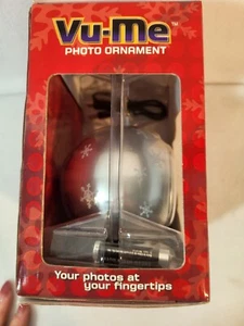 Vu-Me Photo Ornament Display Up To 70 Pics 1.5' LCD Screen USB Cable - Picture 1 of 6
