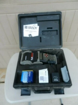 BRADY TLS 2200 PORTABLE LABEL PRINTER "WORKS" AC ADAPTER, CASE, INSTRUCTIONS - Image 1 of 4