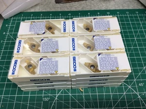 Insertos de carburo de rosca 12 piezas SECO 20NR3ACME CP300 TiN ACME EDP 75819 nuevos (132) - Imagen 1 de 7