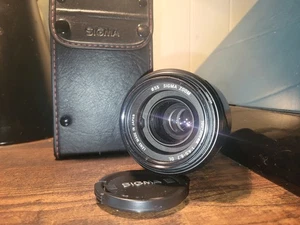  Sigma DL 100-300mm f/4.5-6.7 DL Lens for Pentax KA - Picture 1 of 11