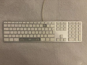 APPLE | Magic Keyboard | A1243 | USB | QWERTY - Bild 1 von 3