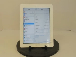 Apple iPad (3rd Generation) A1416 16 GB, Wi-Fi, 9.7 in - White - Picture 1 of 3