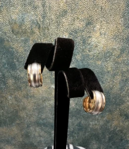 9ct Gold, Bi Coloured Lightweight, Wide Hoop Earrings, Very Good Condition - Picture 1 of 5