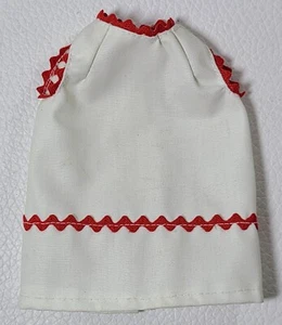 Barbie/Muñeca de Moda Hecha a Mano Estilo Años 1969 Camisa Calzoncillo Blanco Rojo Borde De Colección - Imagen 1 de 10