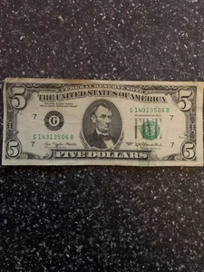 1977 USA 5 Dollar Federal Reserve Note US Series 7 - Picture 1 of 6