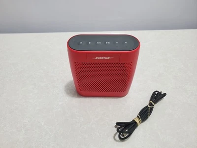 Altavoz Bluetooth Portátil Bose Soundlink Color Rojo, Funciona Muy bien, en EXCELENTE Foto 1 de 4