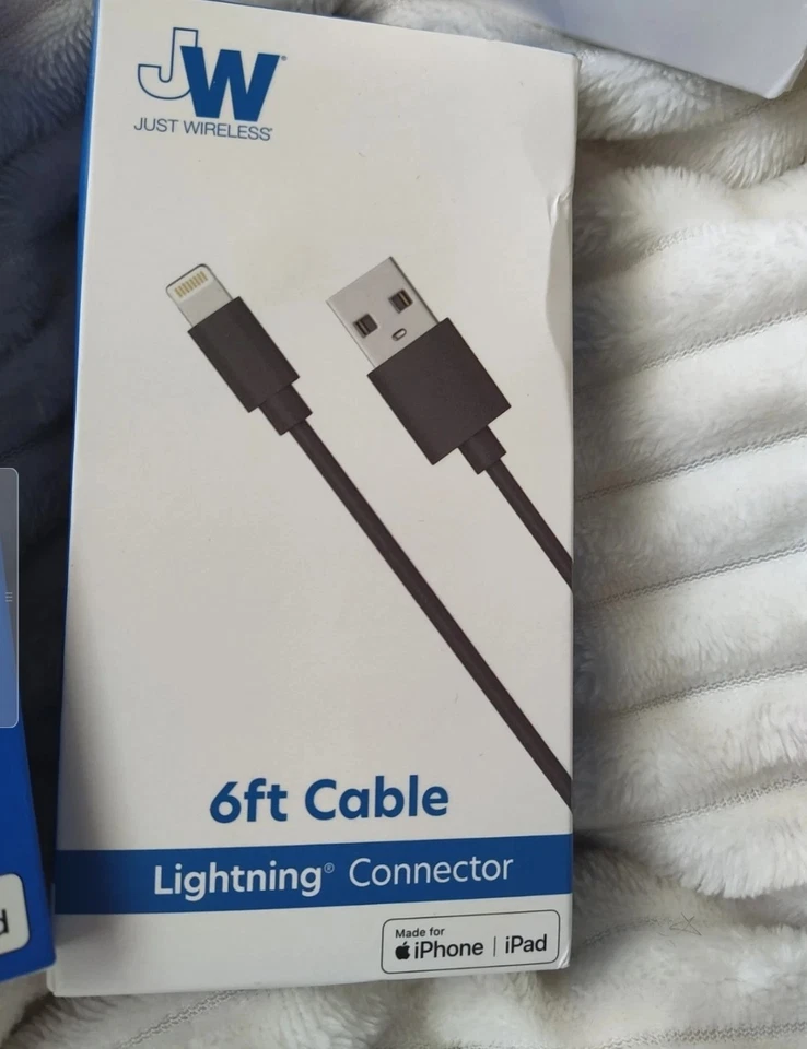 Just Wireless 6ft Lightning Cable Apple Mfi–Certified Charging Data iPhone Ipad - Image 1 of 1