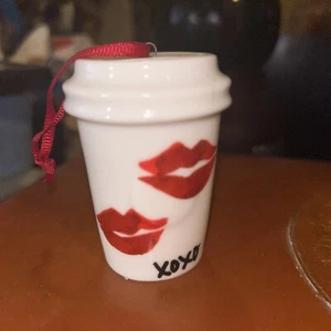 Starbucks XOXO Red Lips Kiss Ceramic Ornament Coffee 2015 Pre-Owned - Picture 1 of 4