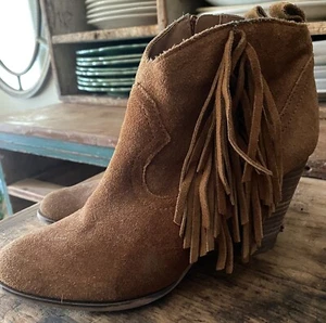 Steve Madden Brown Chestnut Suede Fringe Ankle Zip Boots Booties Western 8m - Picture 1 of 8