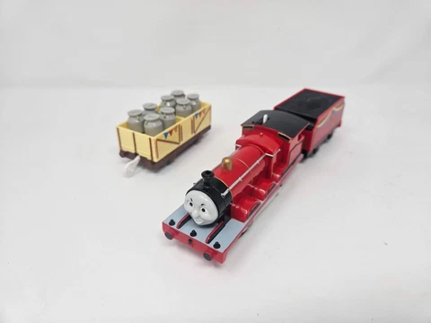 Thomas & Friends Trackmaster Plarail Decorated James w/ Rattling Milk Churns Cover