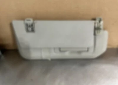 ✅2006-2012 Mercedes-Benz R350 R 350 Roof Right Passenger Sunvisor Sun Visor #339 - Image 1 of 4