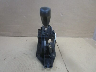 04-07 Nissan Titan transmisión automática palanca de cambios palanca de cambios perilla selectora Foto 1 de 4