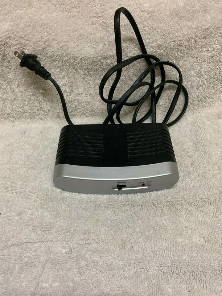 GEMINI INDUSTRIES RF MODULATOR VIDEO CONVERTER PH61156 - Used - Image 1 of 1