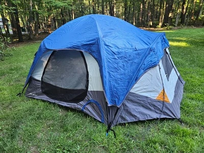 Eddie Bauer 4-person Dome Pop-up Tent Alpental - Image 1 of 4