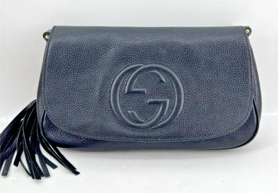 GUCCI Pebbled Calfskin Medium Soho Flap Crossbody Black Authentic - Image 1 of 4