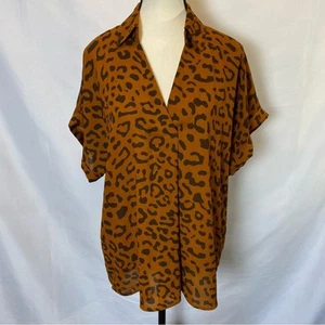 CAbi Replay Top Women’s Size Medium #4345 Brown Black Leopard Print - Picture 1 of 10