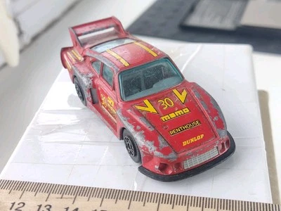 Bburago Porsche 935 TT Italy 1:45 Momo Penthouse Diecast Retro Sport Race Car - Image 1 of 4