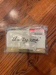 Thirty-One ThirtyOne Gifts All About Benjamins Geldbörse OFF WHITE PEBBLE NEU - Bild 1 von 1