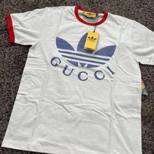 GUCCI x Adidas Crew Neck T-shirt S Size Comes With Collaboration Limited Box - Picture 1 of 7
