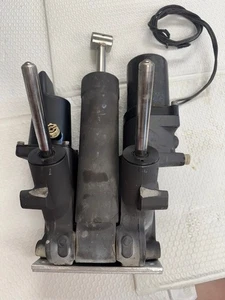 Mercury 2000 150 hp OB Power Trim & Tilt Assy OEM 826729T2 Freshwater - Picture 1 of 8