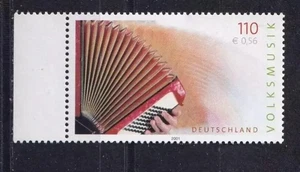 DEUTSCHLAND 2001 Volksmusik Akkordeon Hände Musik Musikinstrumente Michel 2180 - Bild 1 von 1