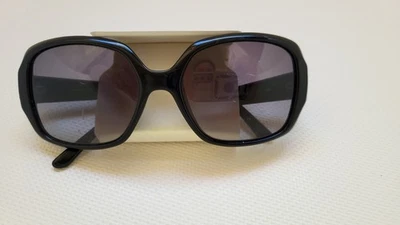 FENDI Women's Oversized Sunglasses Plastic black  - Image 1 of 4