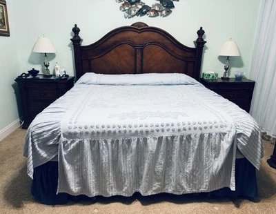 Хлопковое светло-голубое шенильное покрывало Mary Jane's Home - Изображение 1 из 3