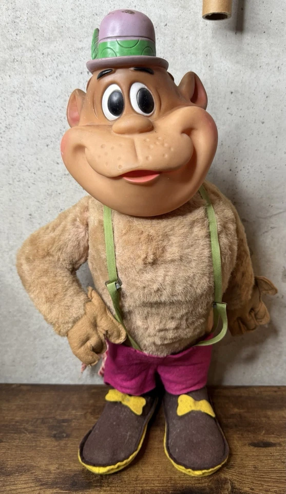 1964 Ideal MAGILLA GORILLA 18 Inch doll vinyl head w/cloth clothing - Image 1 of 4