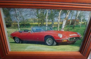 IMAGEN ROJA CONVERTIBLE JAGUAR XKE + MARCO JAGUAR XKE - Imagen 1 de 1