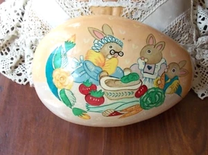 BOITE OEUF DE COLLECTION PEINTE ARTISANAT DU CACHEMEERE FAMILLE LAPINOU - Picture 1 of 2