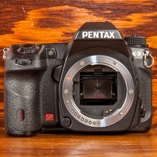 Pentax K5 16.2MP Digital SLR K Mount Camera Body Only Tested Working