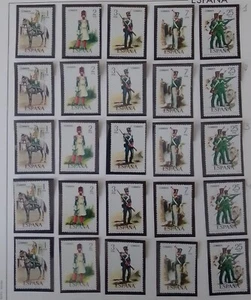 SELLOS ESPAÑA MNH 1976 LOTE 5 SERIES VI GRUPO UNIFORMES MILITARES - Imagen 1 de 1