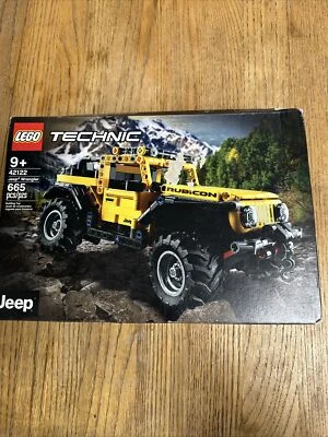 LEGO Technic Jeep Wrangler 42122 Building Kit (665 Pieces) (Damaged Box) - Image 1 of 2