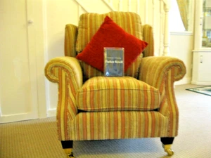 PARKER KNOLL HENLEY ARMCHAIR IN BASLOW STRIPE GOLD FABRIC.RRP£1495 - Picture 1 of 15
