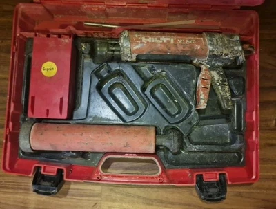 Hilti Hit Profi MD 2000 + bomba debido a su estado defectuoso  - Imagen 1 de 4
