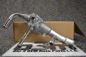 GMC Cadillac Buick Chevrolet Engine Coolant Thermostat Housing new OEM 12689039 - Picture 1 of 3