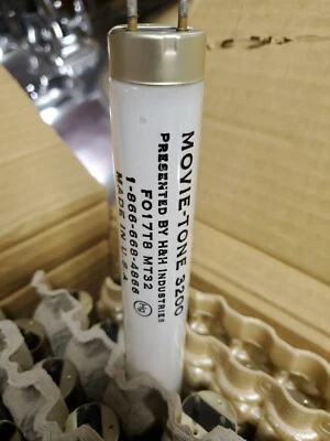 F17t8 Soft White 3200k Movie Tone Full Case Of 24 - Image 1 of 3