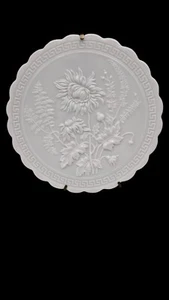 Vintage 1930's Imperial Milk Glass Floral Embossed Decorative Plate - Picture 1 of 6