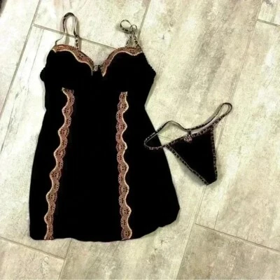 Nuevo sin etiquetas Camiseta Lencería Estampado Guepardo Y2K Sin Marca Talla Mediana Foto 1 de 4