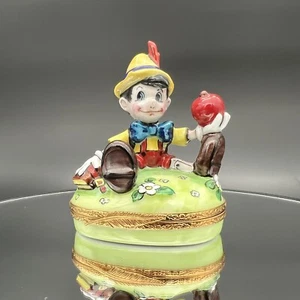 Retired Disney Artoria Limoges Trinket Box Pinocchio w/Long Nose Books and Apple - Picture 1 of 14