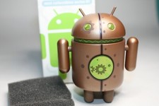 ANDREW BELL ANDROID COPPERBOT SERIES 1 DEAD ZEBRA DESIGNER TOY ROBOT