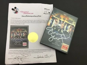 STEVEN SEAGAL SIGNED DVD COVER DVD & COA Autogramm selten - Bild 1 von 3