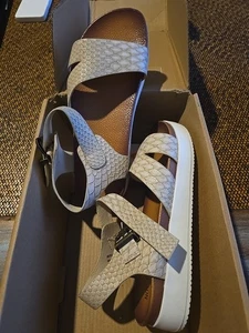 New Not Rated Women's  Slingback Strappy  Sandals  Size:6.5 - Picture 1 of 6